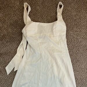 White satin dress urban outfitters small